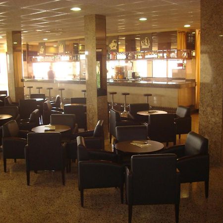 Hotel Univers Roses Dış mekan fotoğraf