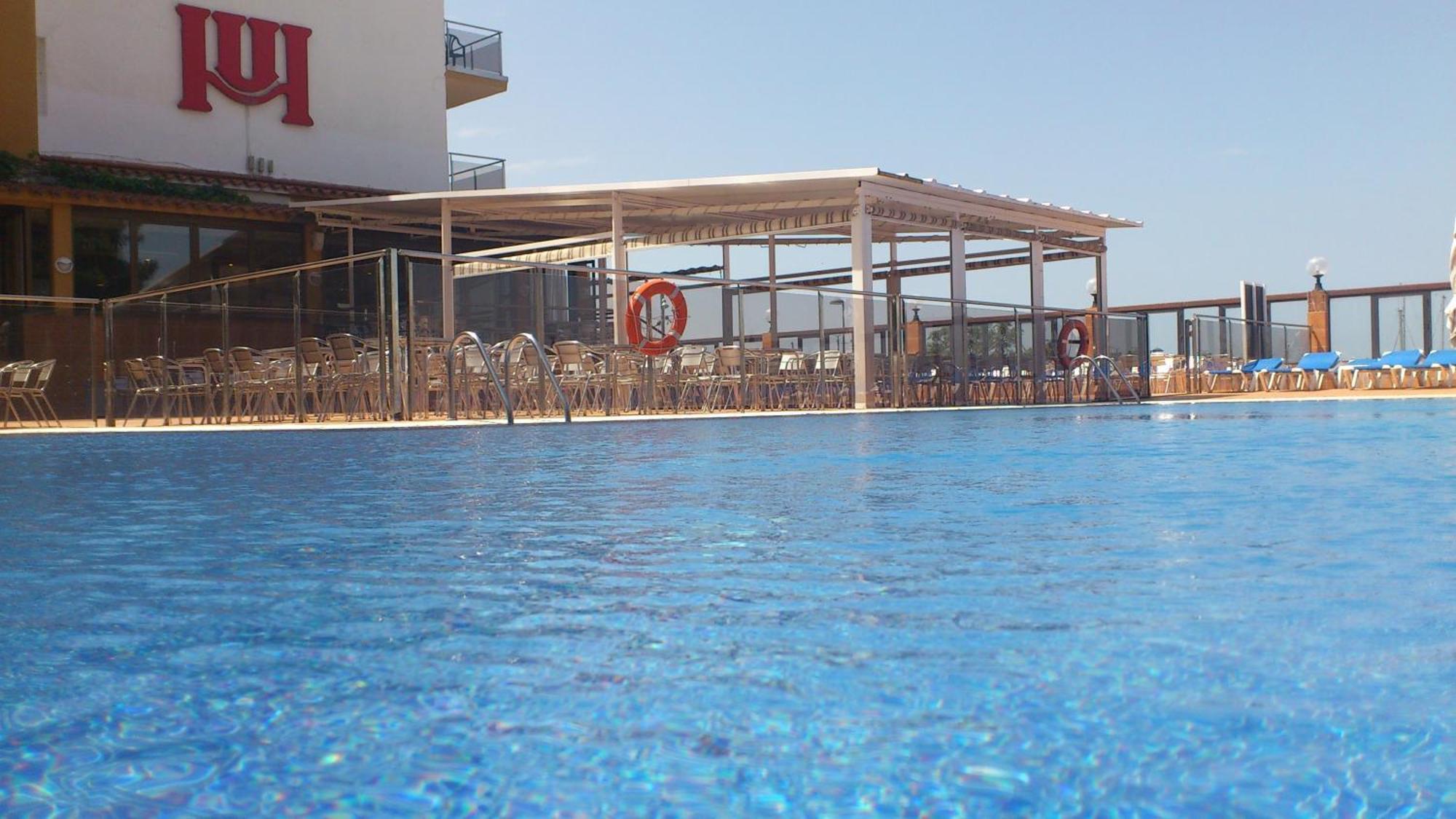 Hotel Univers Roses Dış mekan fotoğraf