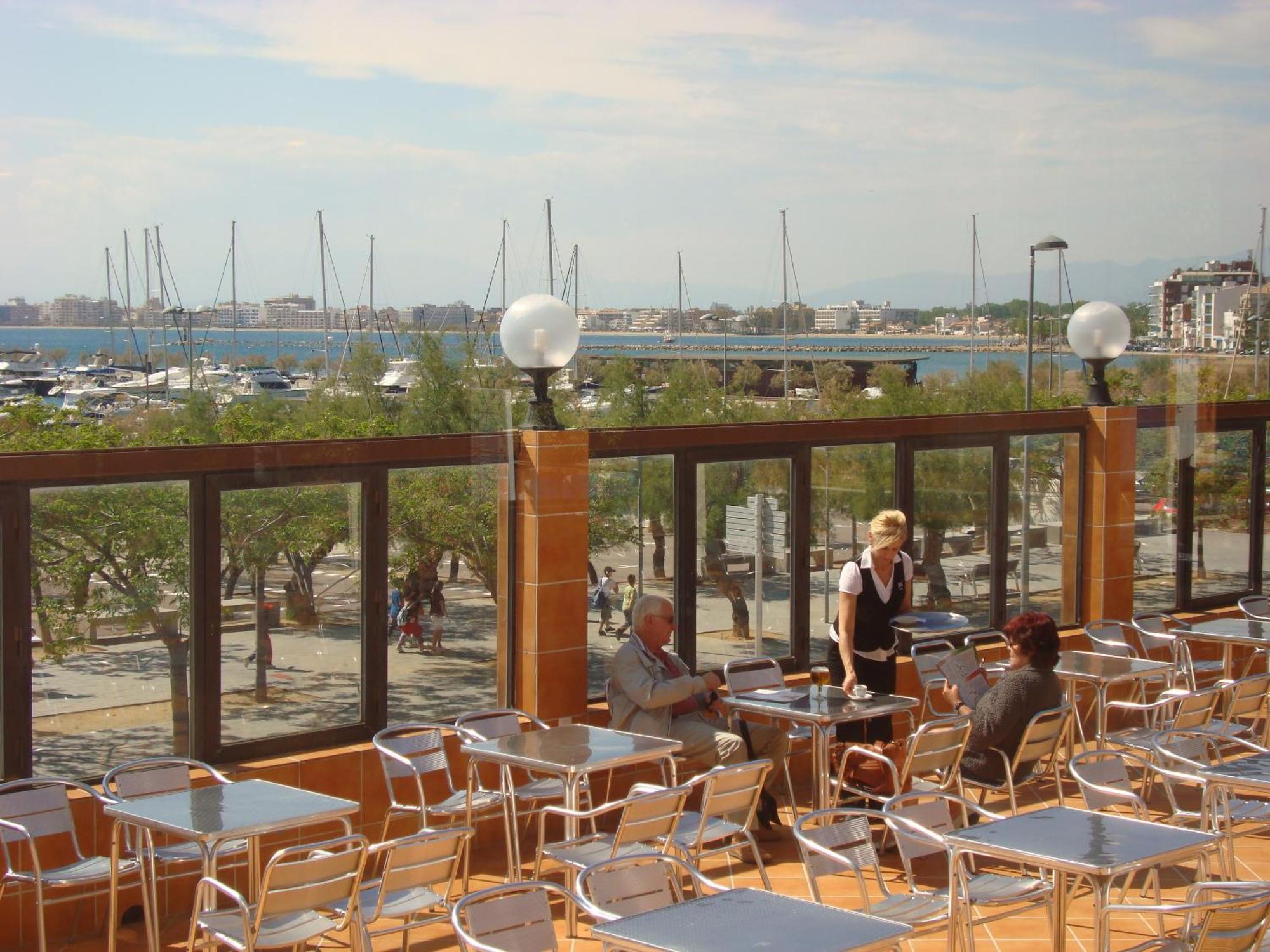 Hotel Univers Roses Dış mekan fotoğraf
