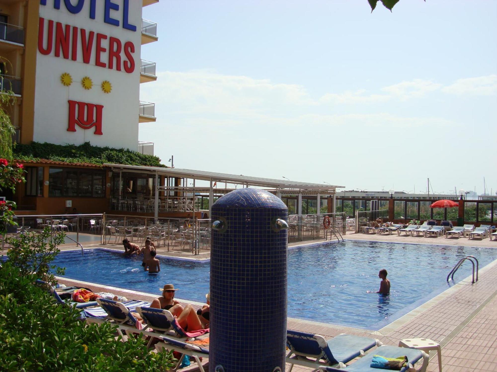 Hotel Univers Roses Dış mekan fotoğraf