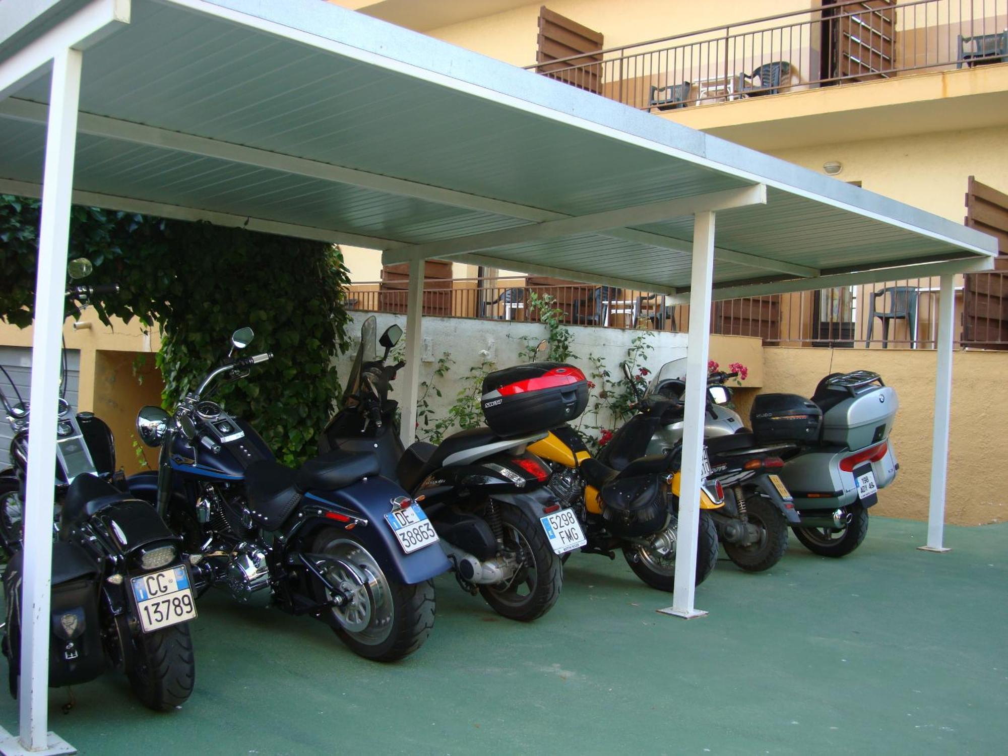 Hotel Univers Roses Dış mekan fotoğraf